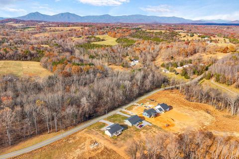 Tiny photo for 1900 Skinnell Mill Road, Bedford, VA 24523 (MLS # 363177)