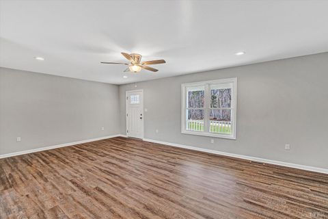 Tiny photo for 1900 Skinnell Mill Road, Bedford, VA 24523 (MLS # 363177)