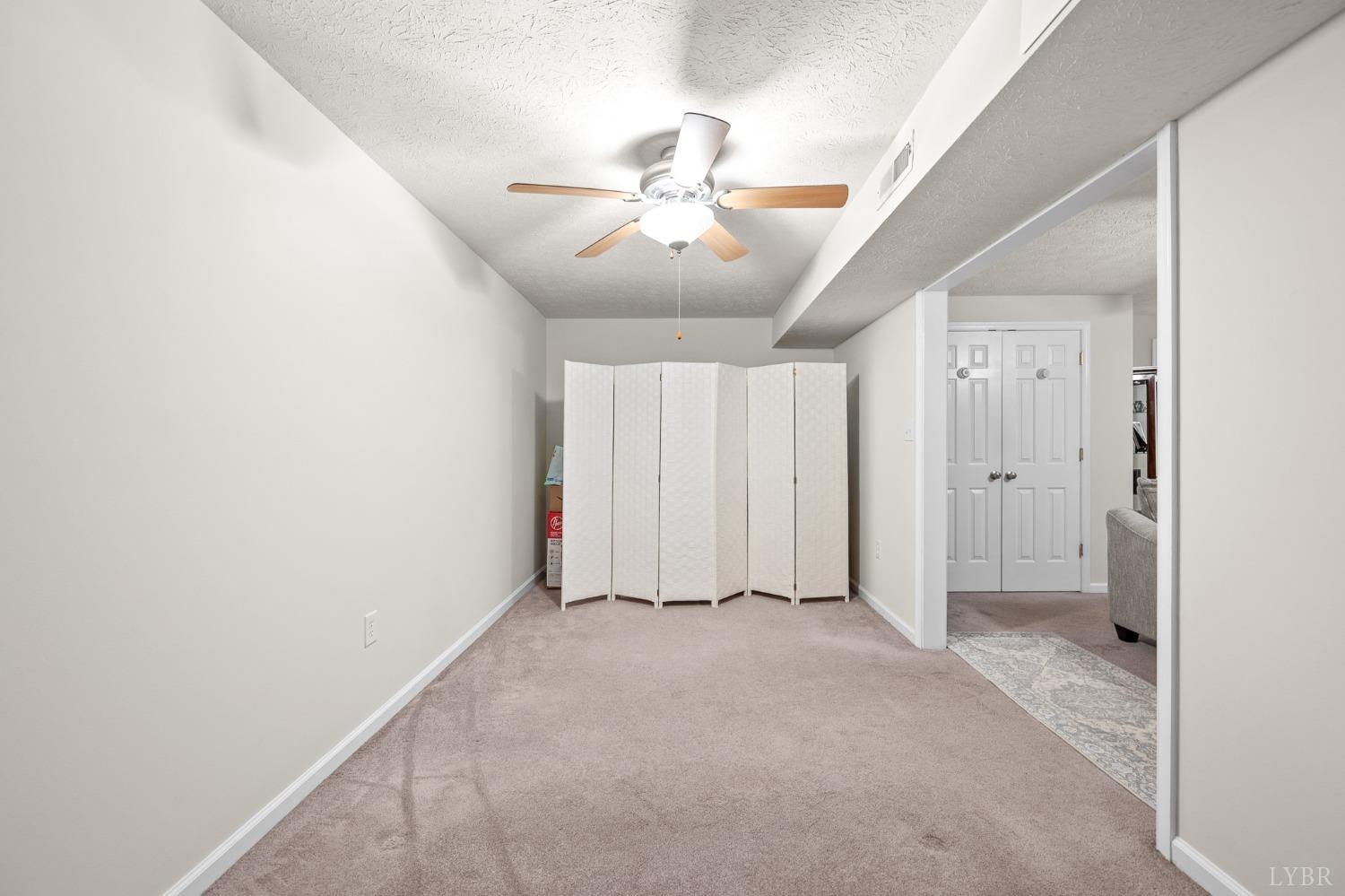 212 Russell Springs Drive, Lynchburg, Virginia image 47