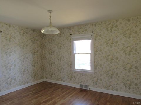 Tiny photo for 144 Maple Lane, Amherst, VA 24521 (MLS # 364937)