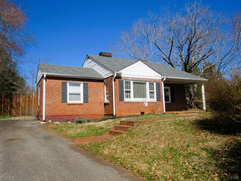 Photo of 144 Maple Lane, Amherst, VA 24521 (MLS # 364937)