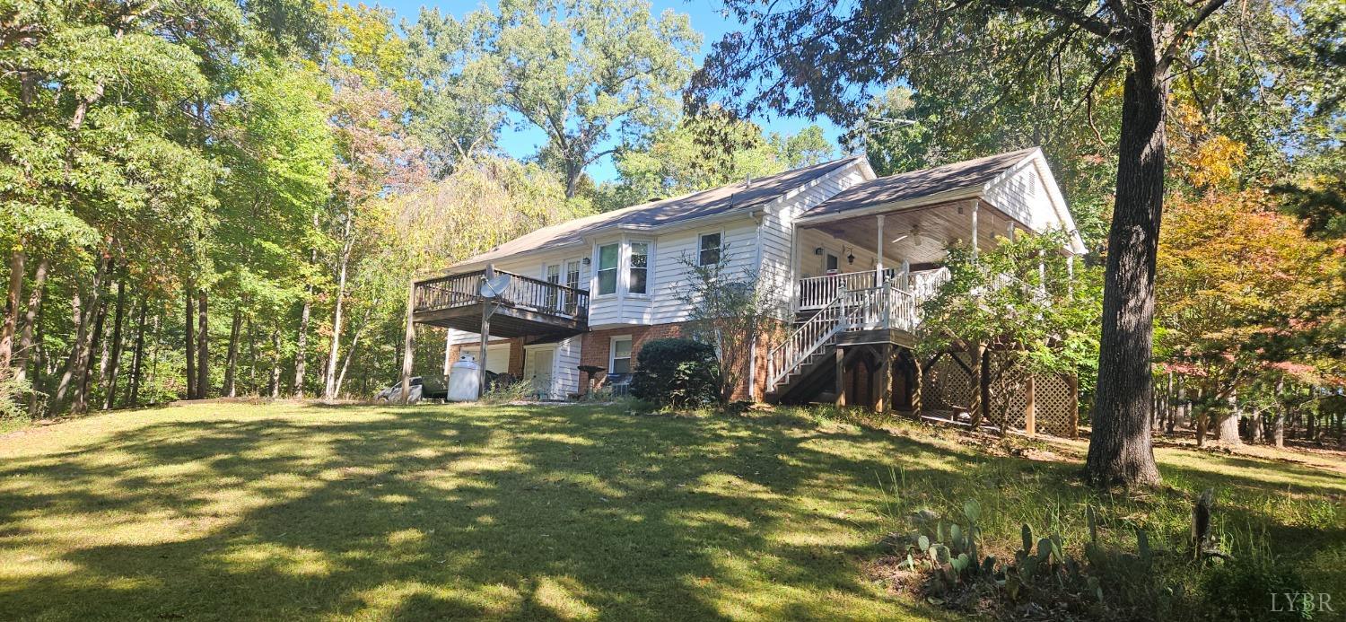 1121 Century Drive, Goode, Virginia image 3