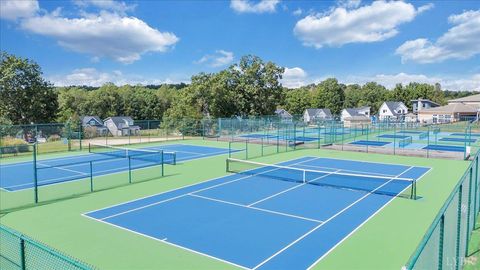 Tiny photo for 1137 Mariners Way #37, Huddleston, VA 24104 (MLS # 363198)