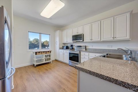 Tiny photo for 1137 Mariners Way #37, Huddleston, VA 24104 (MLS # 363198)