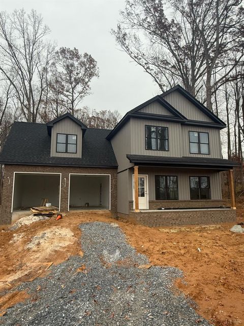 Photo of 2199 Cottontown Road, Forest, VA 24551 (MLS # 363263)