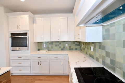 Tiny photo for 1 MISSIONARY MNR, Lynchburg, VA 24501 (MLS # 365880)