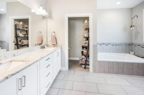 Tiny photo for 1453 Willow Oak Drive, Forest, VA 24551 (MLS # 362740)