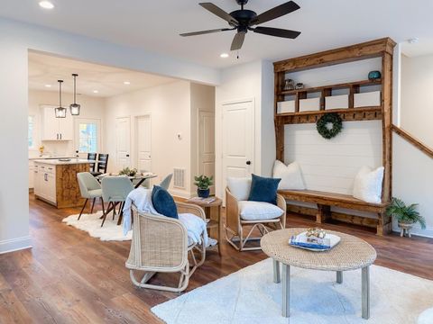 Tiny photo for 110 Aaron Place #614, Lynchburg, VA 24502 (MLS # 364203)