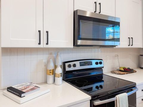 Tiny photo for 110 Aaron Place #614, Lynchburg, VA 24502 (MLS # 364203)