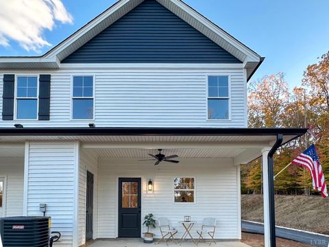 Tiny photo for 110 Aaron Place #614, Lynchburg, VA 24502 (MLS # 364203)