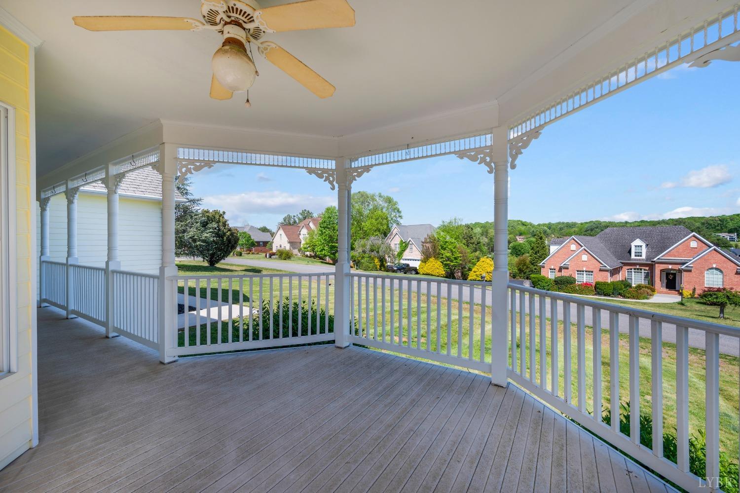 1348 Lake Shore Drive, Forest, Virginia image 8