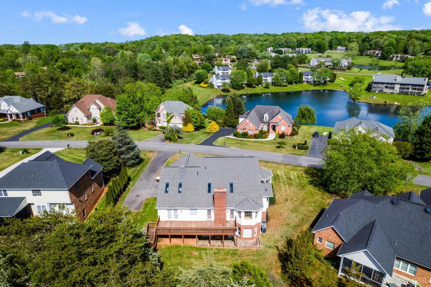 1348 Lake Shore Drive, Forest, Virginia image 9