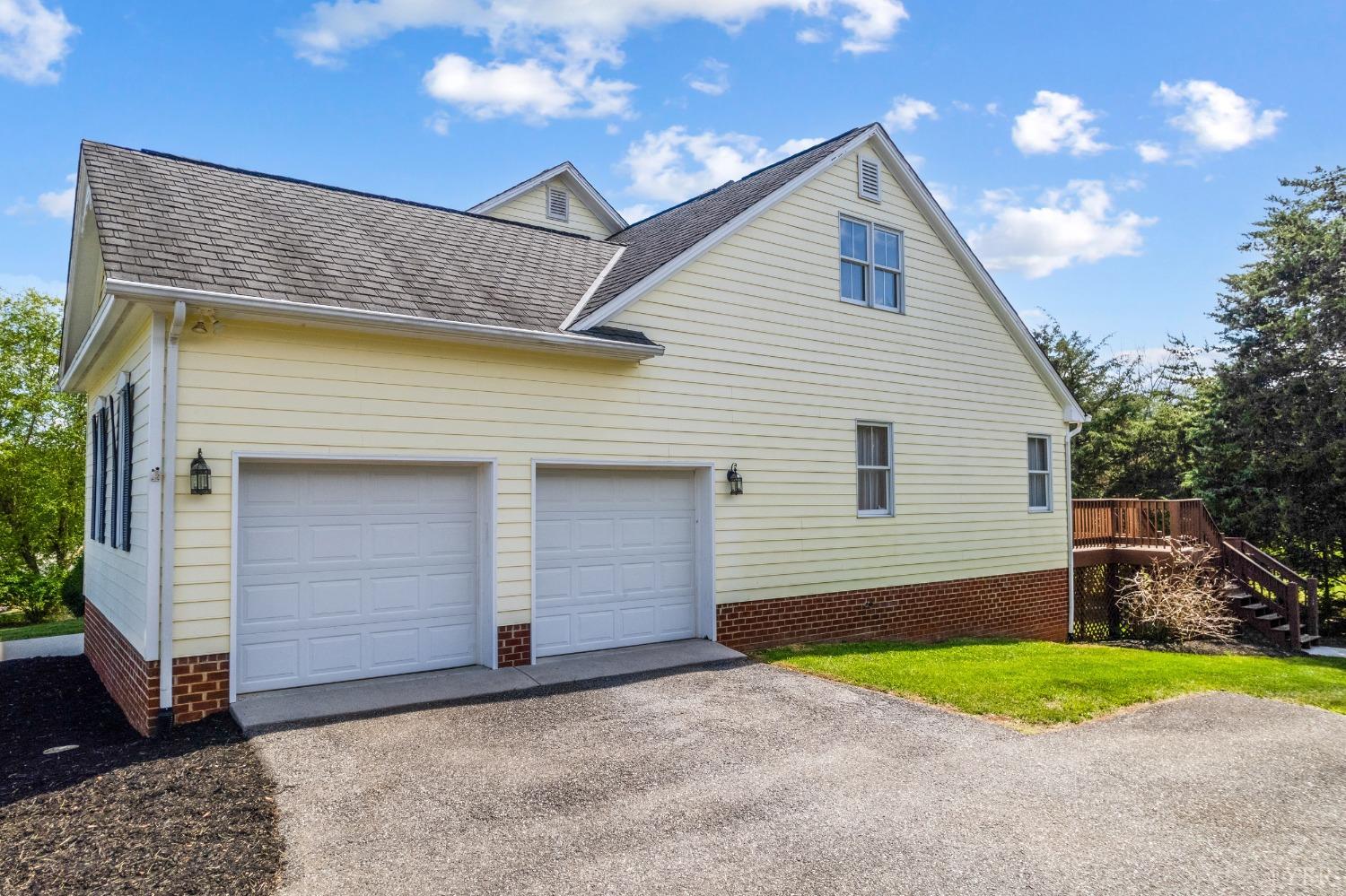 1348 Lake Shore Drive, Forest, Virginia image 6