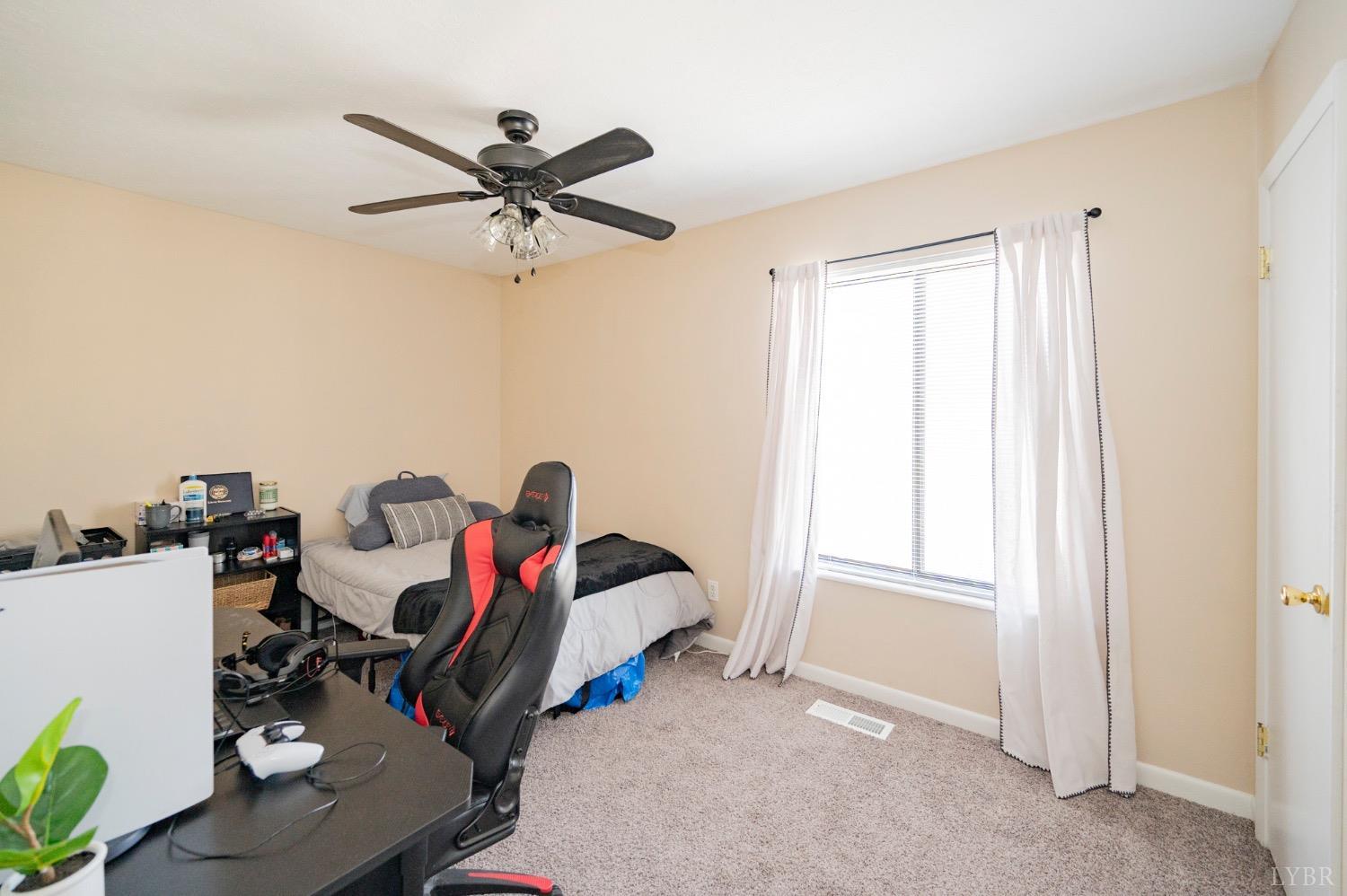 1412 Tenbury Drive, Lynchburg, Virginia image 14