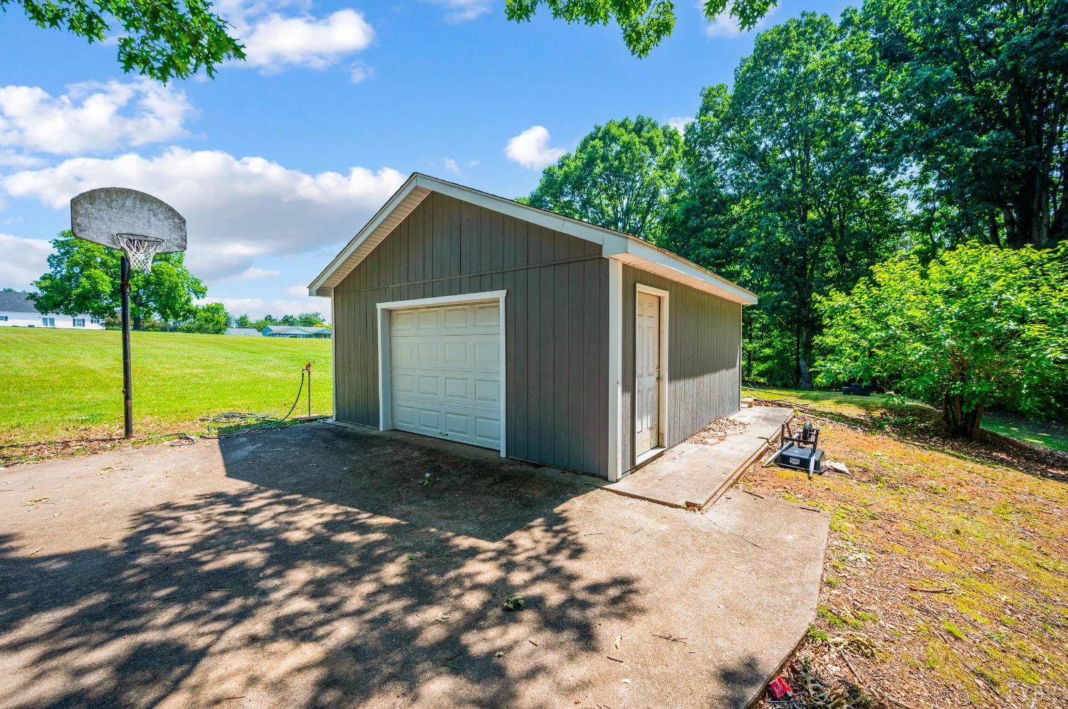 206 Huffmond St St, Gretna, Virginia image 28