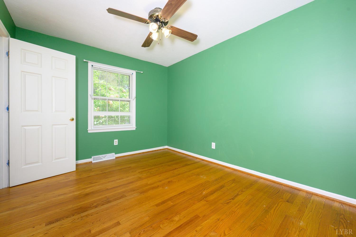 180 Lamont Circle, Madison Heights, Virginia image 14