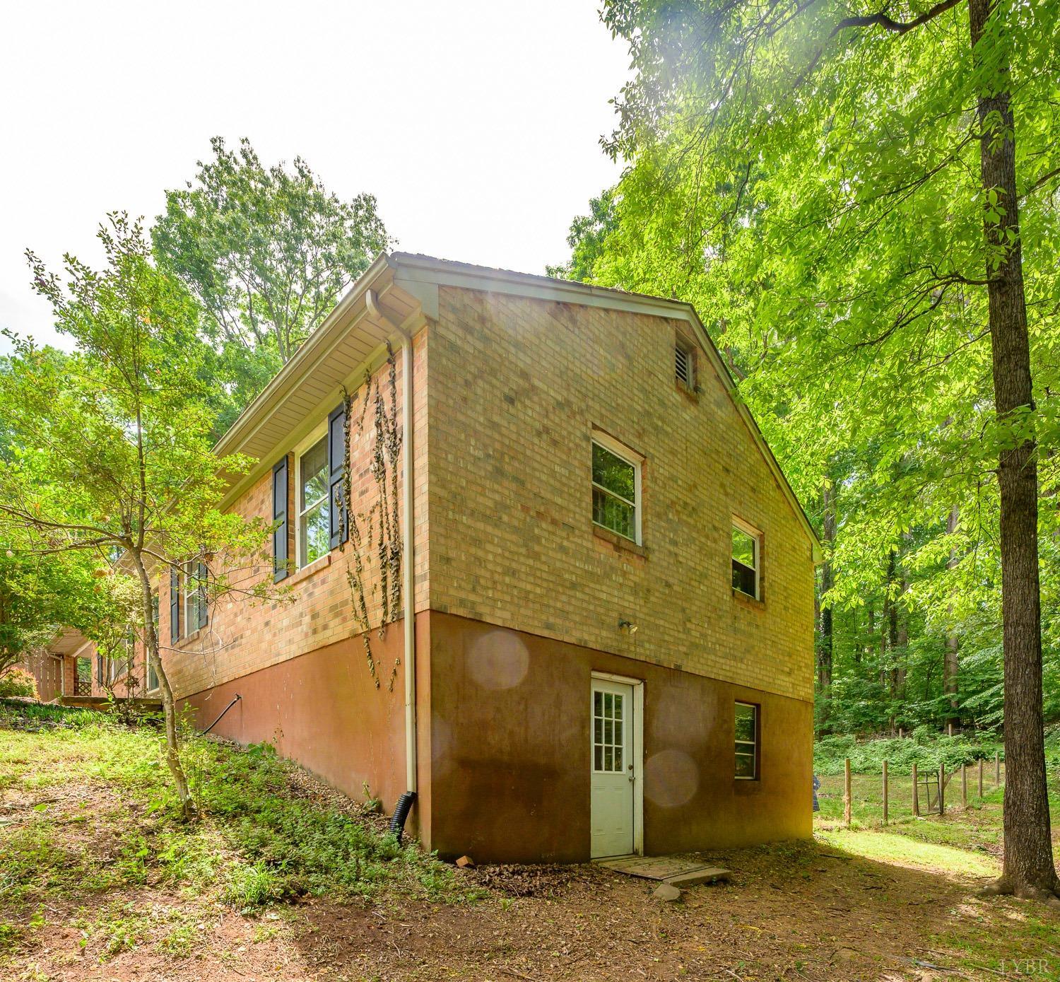 180 Lamont Circle, Madison Heights, Virginia image 32