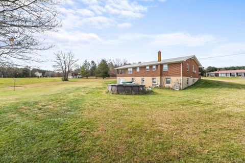 Tiny photo for 1872 Wards Road, Hurt, VA 24563 (MLS # 363235)