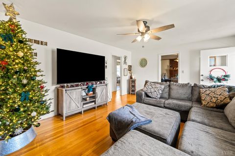 Tiny photo for 1872 Wards Road, Hurt, VA 24563 (MLS # 363235)