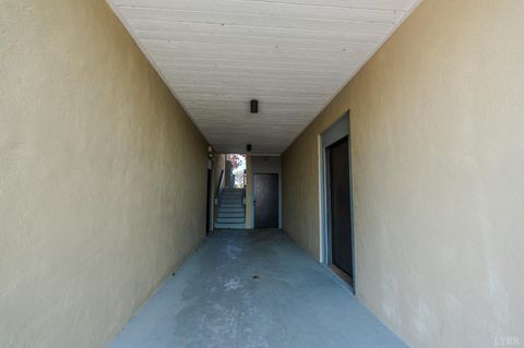 Tiny photo for 25 Clubhouse Towers Circle #707, Moneta, VA 24121 (MLS # 365498)