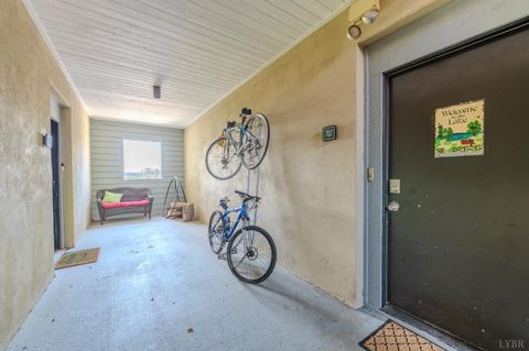 Tiny photo for 25 Clubhouse Towers Circle #707, Moneta, VA 24121 (MLS # 365498)