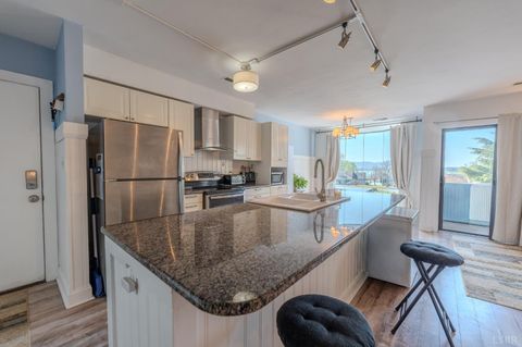 Tiny photo for 25 Clubhouse Towers Circle #707, Moneta, VA 24121 (MLS # 365498)