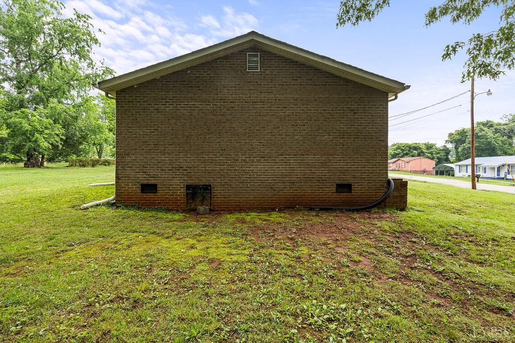 702 11th Street, Altavista, Virginia image 34