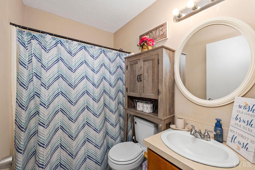 702 11th Street, Altavista, Virginia image 26