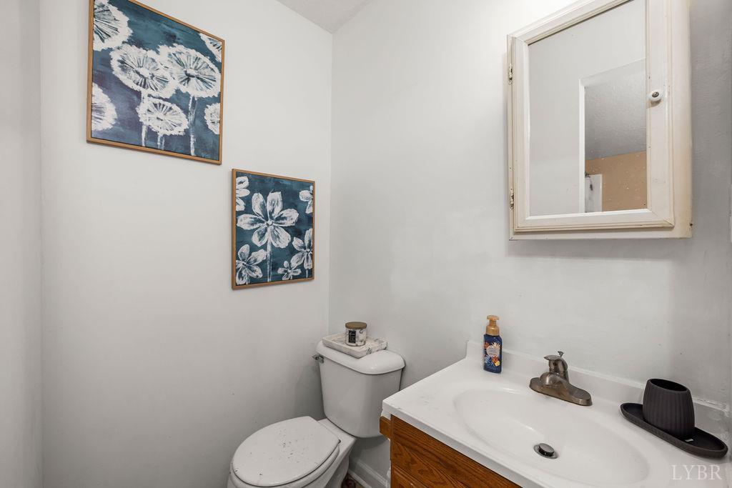 702 11th Street, Altavista, Virginia image 22