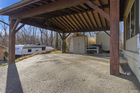 Tiny photo for 2122 Laurel Lane, Altavista, VA 24517 (MLS # 363982)