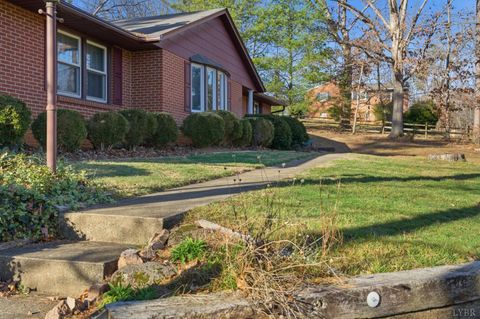 Tiny photo for 2122 Laurel Lane, Altavista, VA 24517 (MLS # 363982)
