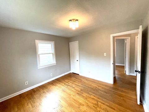 Tiny photo for 4607 Fairmont Avenue, Lynchburg, VA 24502 (MLS # 366669)