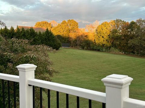 Tiny photo for 2855 Hawkins Ridge Road, Goode, VA 24556 (MLS # 362563)
