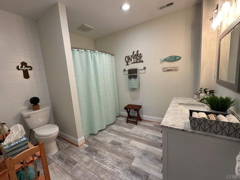 Tiny photo for 2855 Hawkins Ridge Road, Goode, VA 24556 (MLS # 362563)