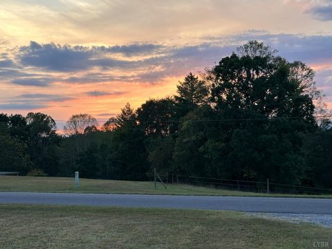 Tiny photo for 2855 Hawkins Ridge Road, Goode, VA 24556 (MLS # 362563)