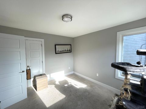 Tiny photo for 3046 Fulton Street, Lynchburg, VA 24501 (MLS # 364978)