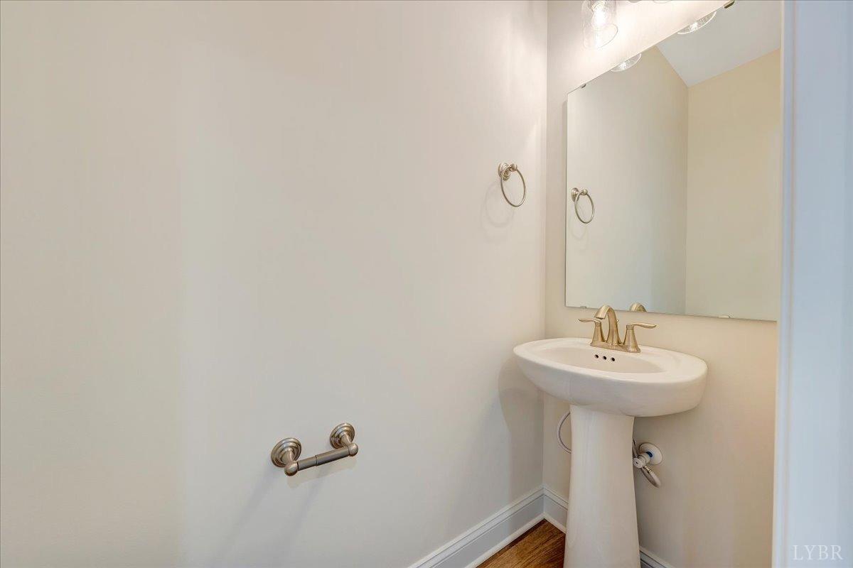 1135 Lochwood Hill Drive, Goode, Virginia image 12