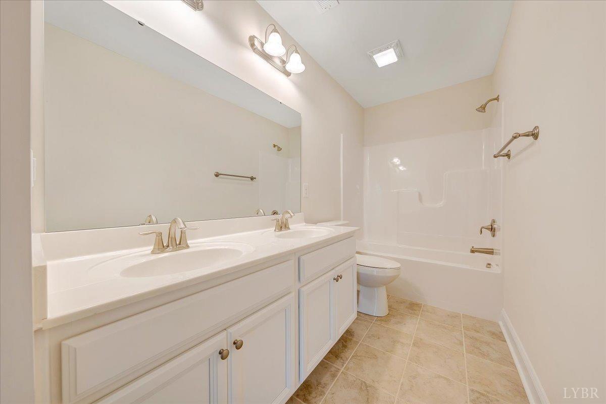 1135 Lochwood Hill Drive, Goode, Virginia image 19