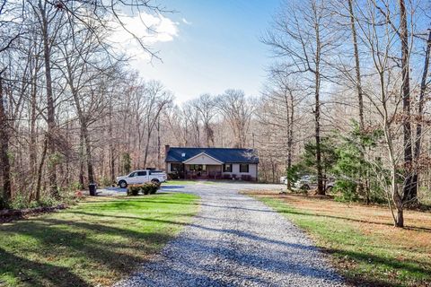 Tiny photo for 621 Cedar Gate Road, Monroe, VA 24574 (MLS # 362473)