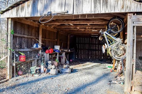 Tiny photo for 621 Cedar Gate Road, Monroe, VA 24574 (MLS # 362473)