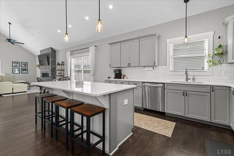 Tiny photo for 153 Emberly Court, Lynchburg, VA 24502 (MLS # 365190)