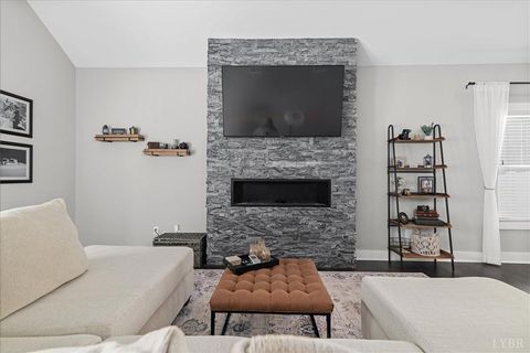 Tiny photo for 153 Emberly Court, Lynchburg, VA 24502 (MLS # 365190)