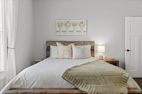 Tiny photo for 153 Emberly Court, Lynchburg, VA 24502 (MLS # 365190)