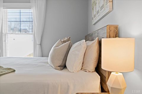 Tiny photo for 153 Emberly Court, Lynchburg, VA 24502 (MLS # 365190)