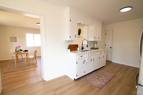 Tiny photo for 481 Eldon Road, Appomattox, VA 24522 (MLS # 359758)