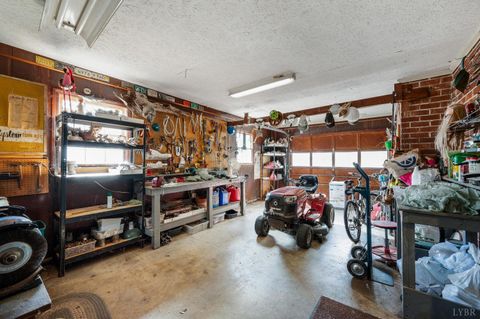 Tiny photo for 423 Woodland Cir Cir, Lynchburg, VA 24502 (MLS # 363068)