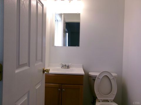 Tiny photo for 552 Amelon Road Rd, Madison Heights, VA 24572 (MLS # 363687)