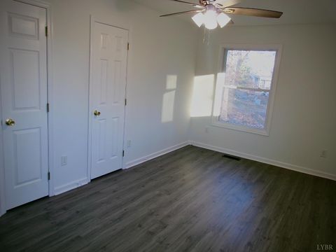 Tiny photo for 552 Amelon Road Rd, Madison Heights, VA 24572 (MLS # 363687)