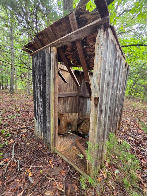 Tiny photo for 421 Morning Star Road, Appomattox, VA 24522 (MLS # 362502)