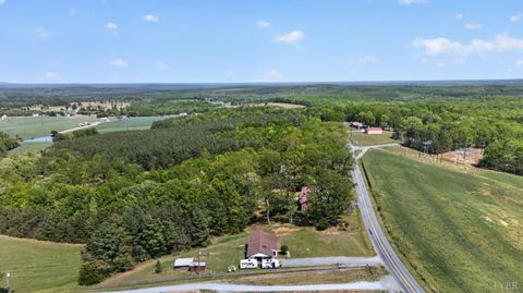 Tiny photo for 5225 Blue Ridge Dr Dr, Gretna, VA 24557 (MLS # 364377)